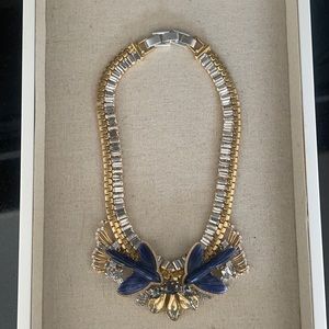 Retired Stella and dot statement necklace